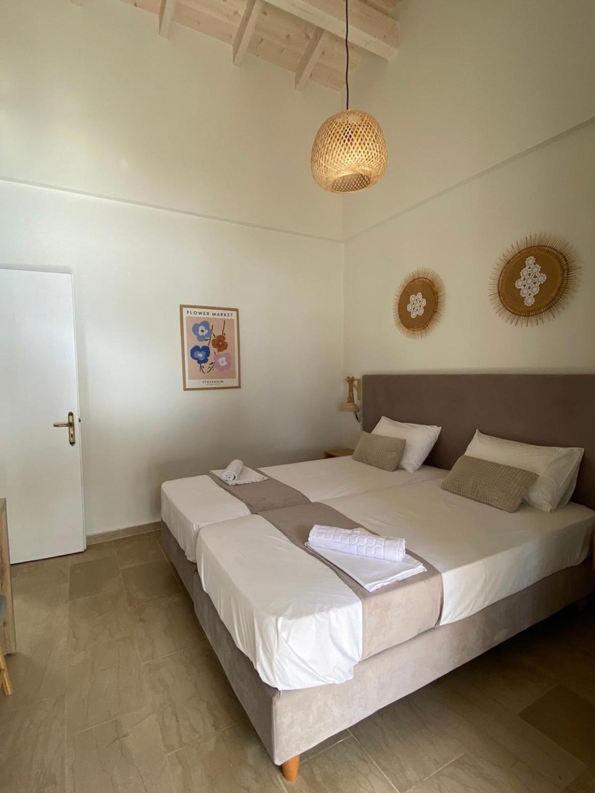 Vicky'S Panoramic View Apartments เปเลคาส ภายนอก รูปภาพ