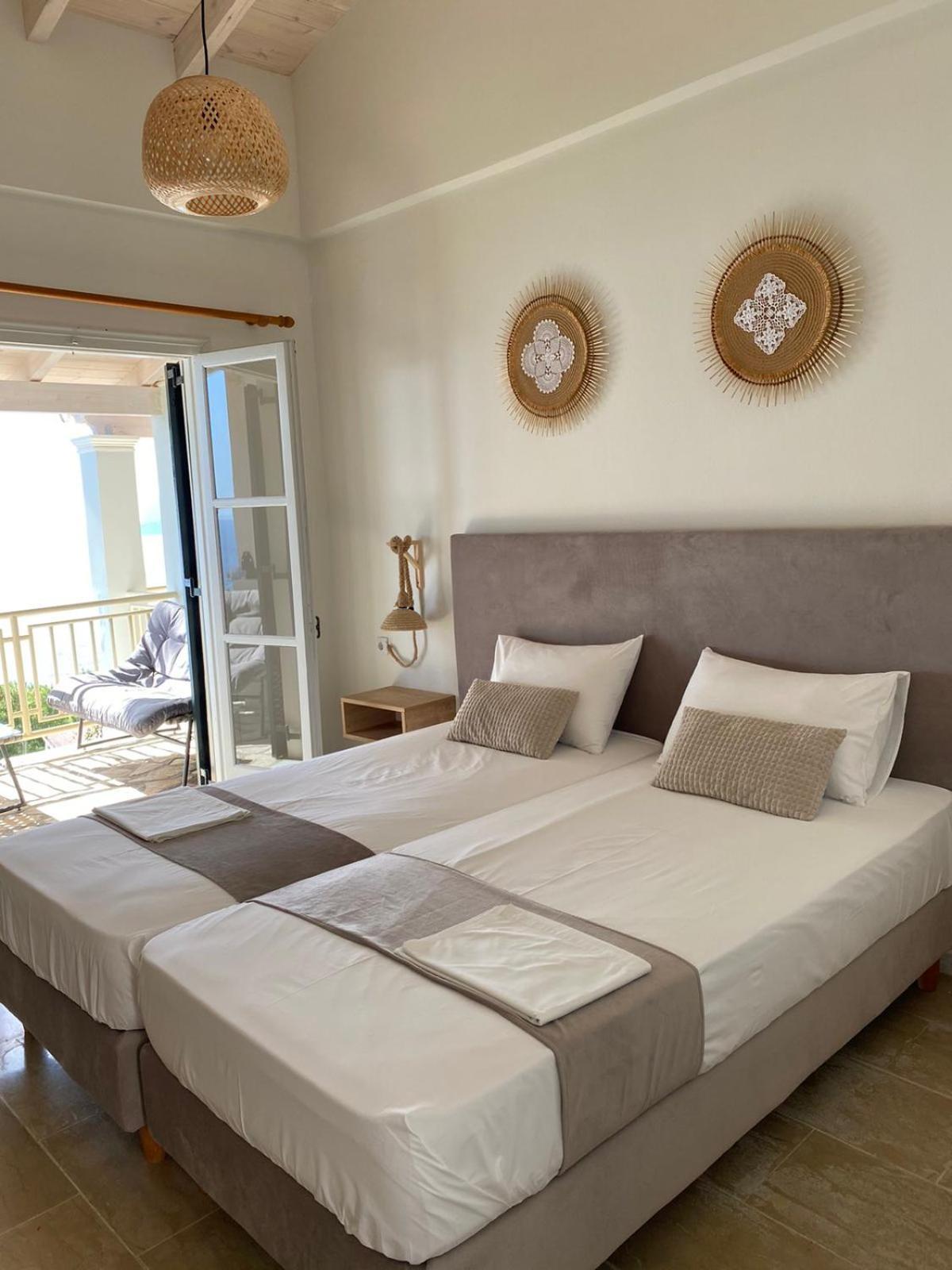 Vicky'S Panoramic View Apartments เปเลคาส ภายนอก รูปภาพ