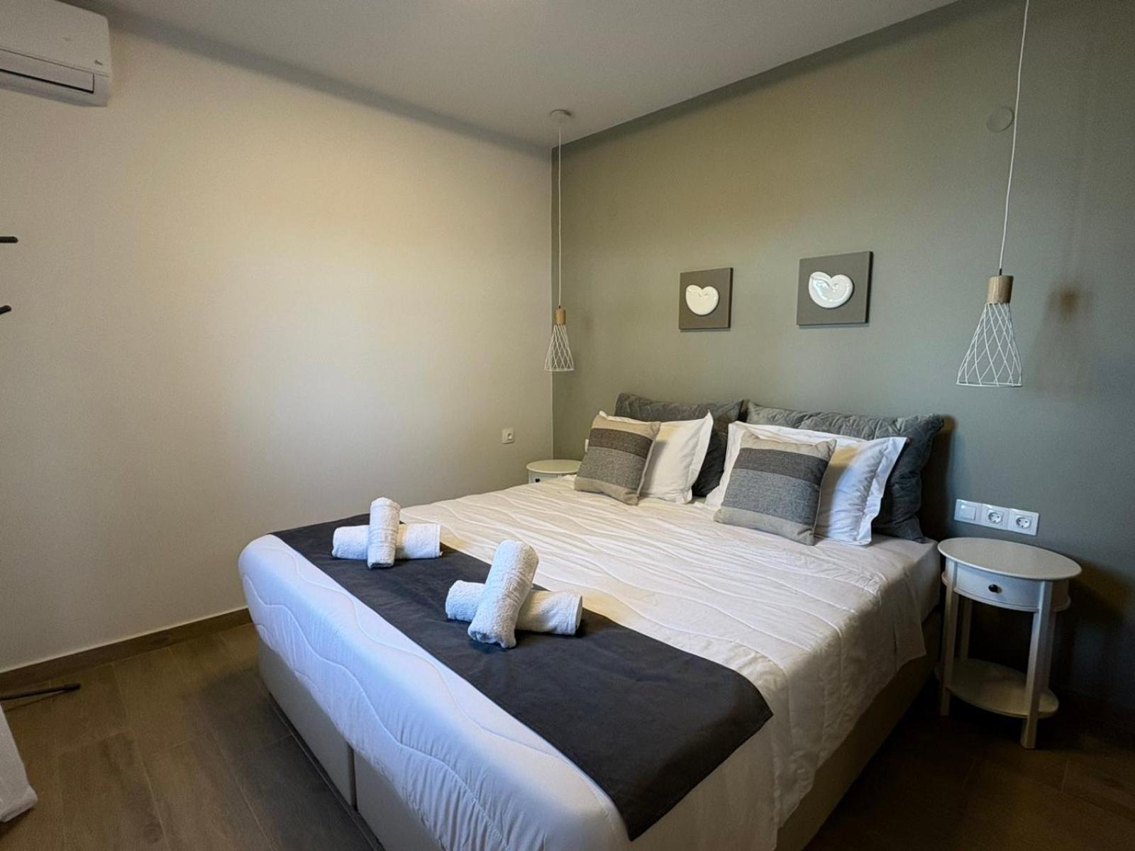 Vicky'S Panoramic View Apartments เปเลคาส ภายนอก รูปภาพ