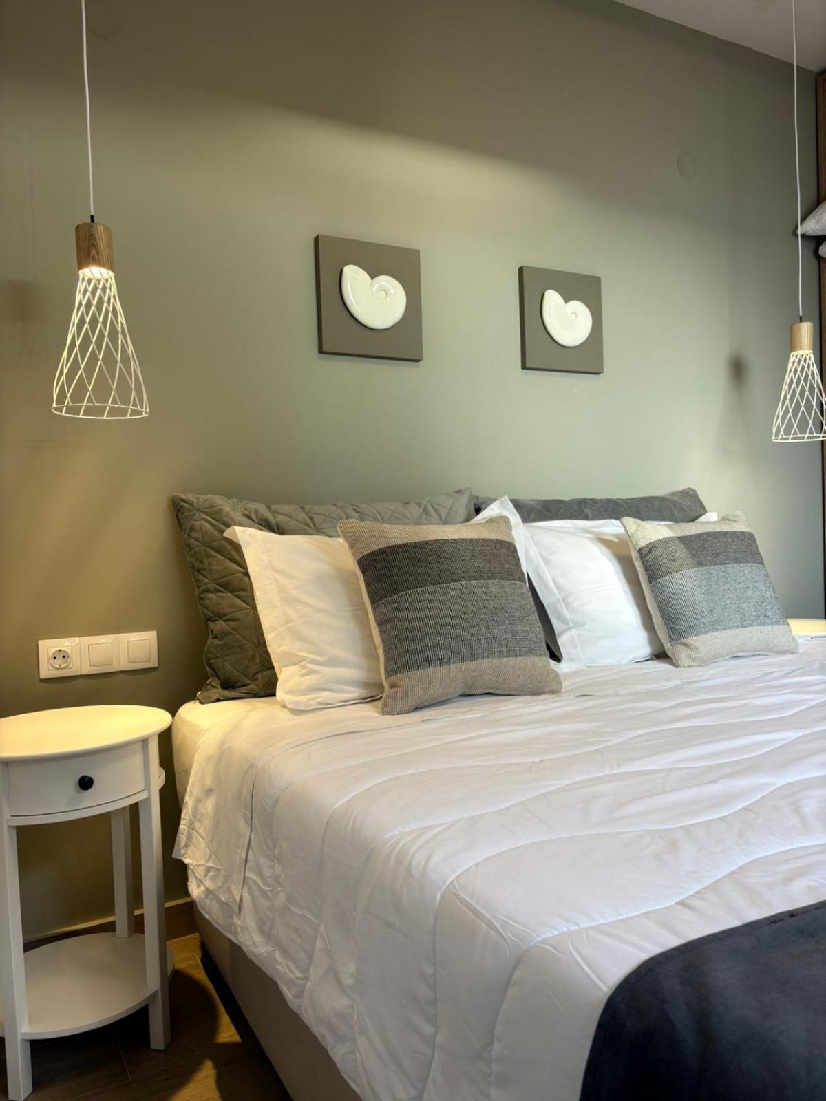 Vicky'S Panoramic View Apartments เปเลคาส ภายนอก รูปภาพ