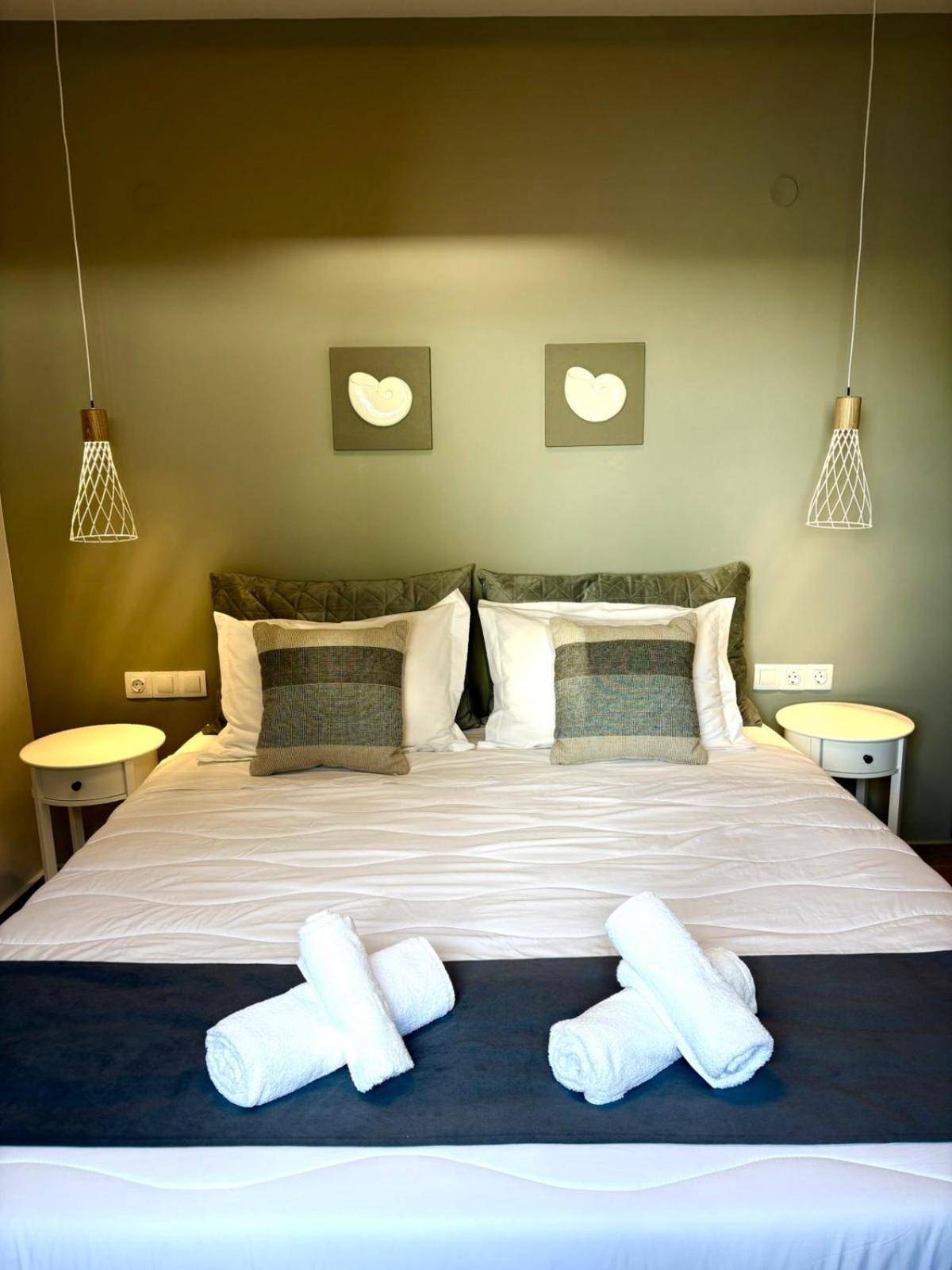 Vicky'S Panoramic View Apartments เปเลคาส ภายนอก รูปภาพ